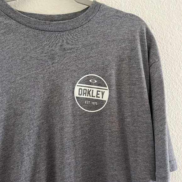 OAKLEY | Casual Est 1975 Iconic Logo Short Sleeve Tee in Grey | Size XXL - Picture 2 of 10